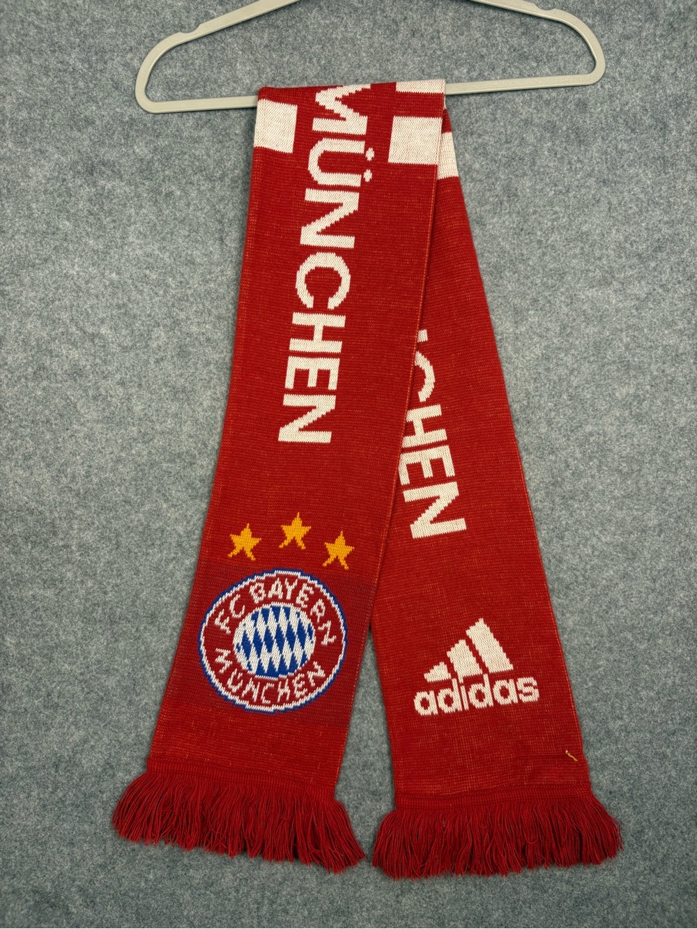 Adidas FC Bayern München Red Soccer Scarf
